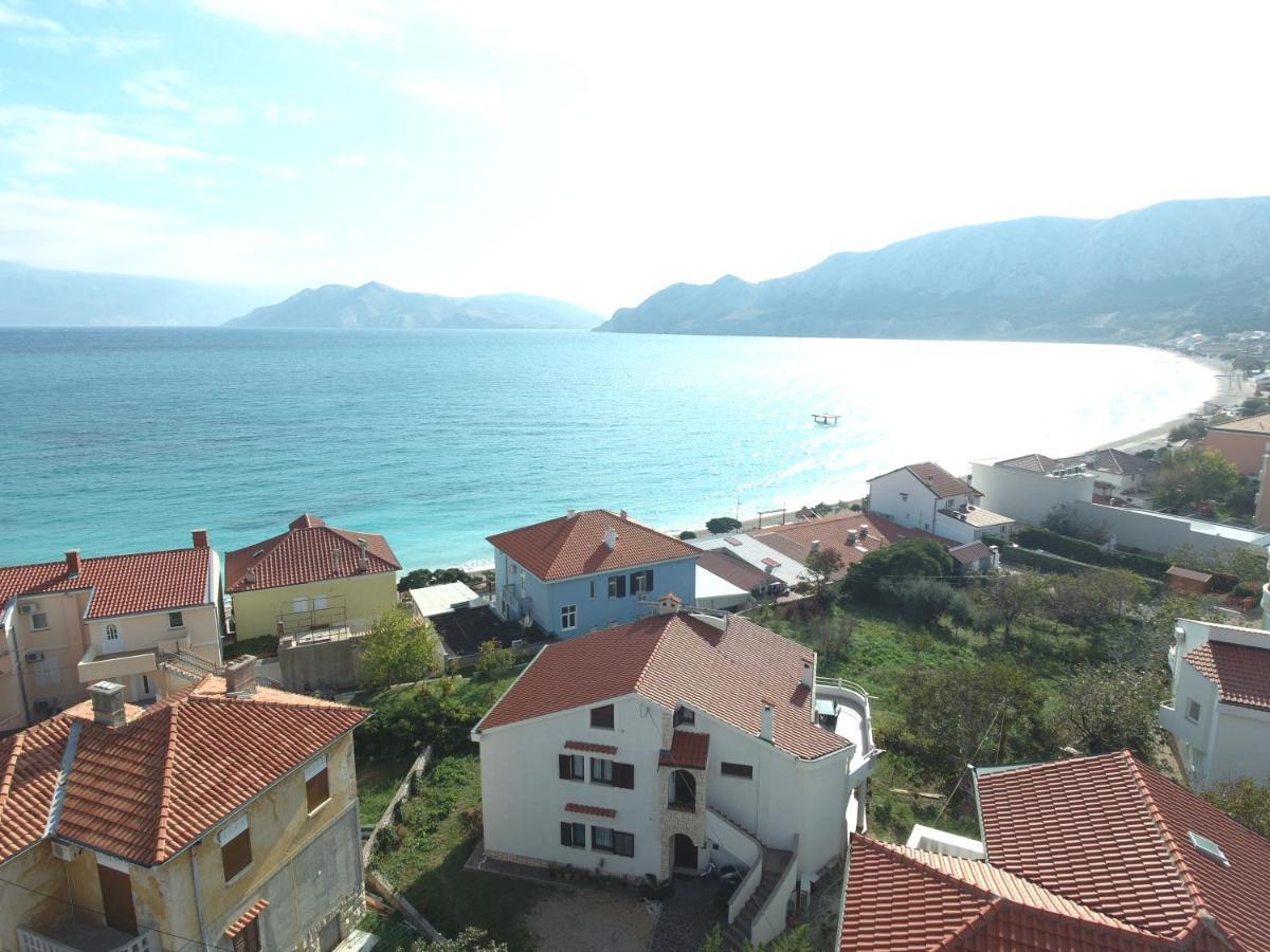 Apartments Irena Baska  Bagian luar foto
